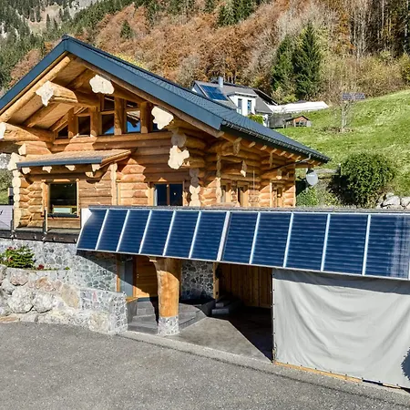 Sonnenchalet Bomhuesle 샬레